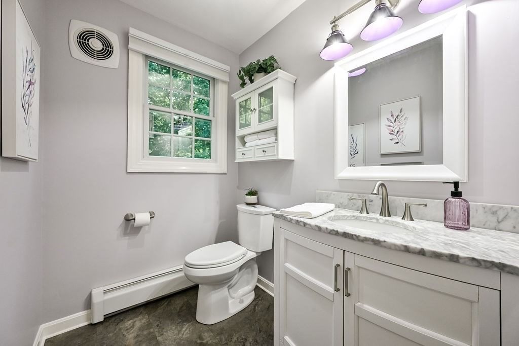 7 Southpark Ln Mansfield — Photo 15 of 42