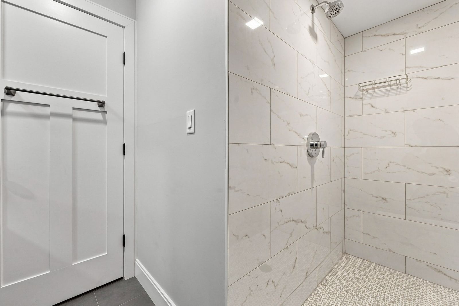 1721 Centre St #204 Boston — Photo 14 of 31