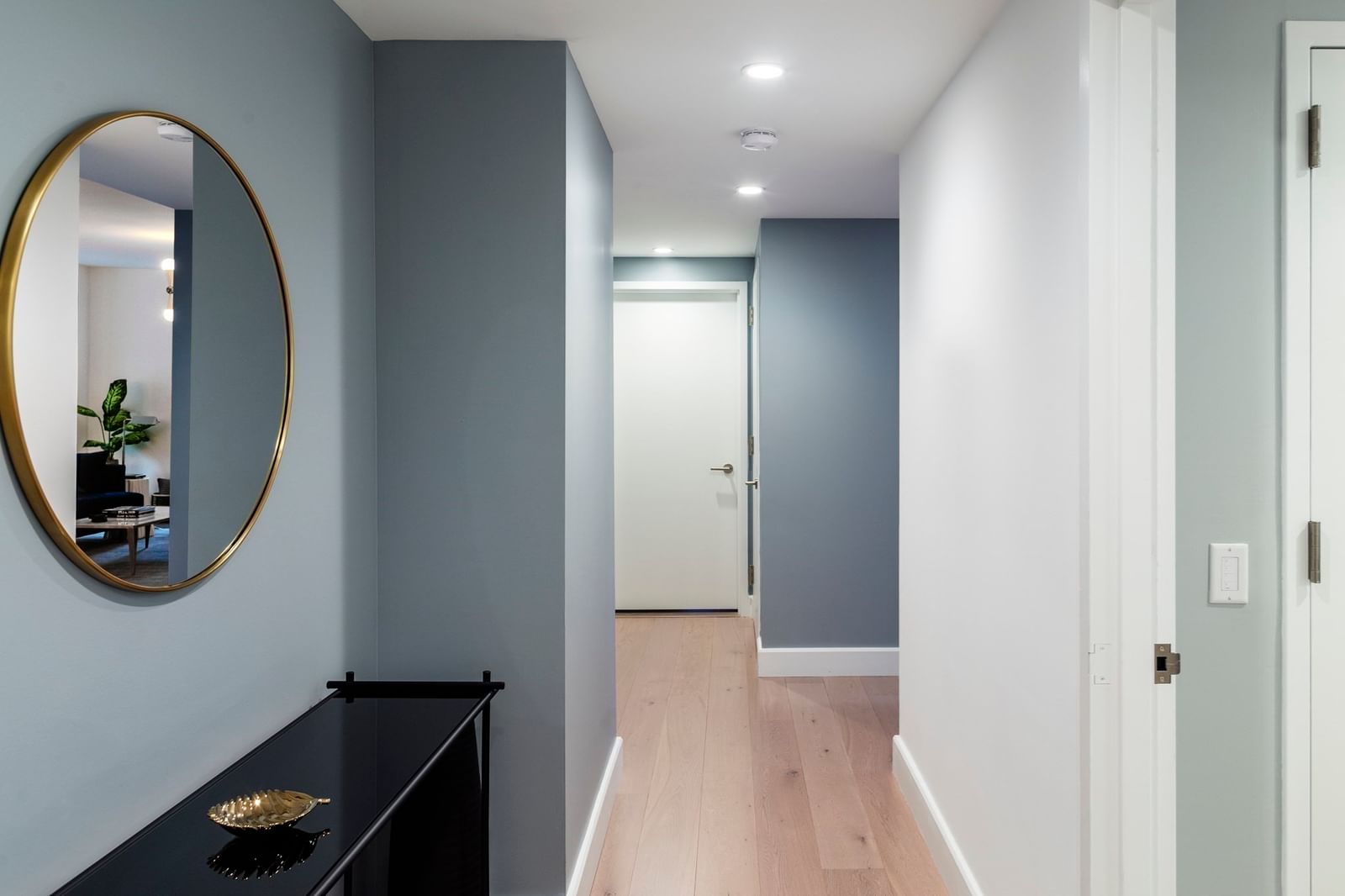 100 Lovejoy Wharf #11B Boston — Photo 3 of 24