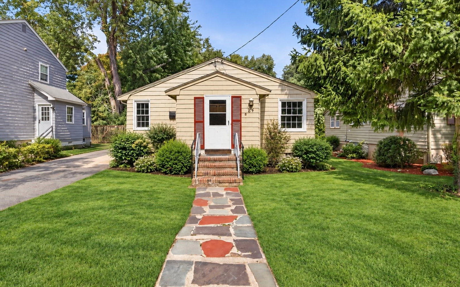 24 Grapevine Ave Lexington — Photo 1 of 28