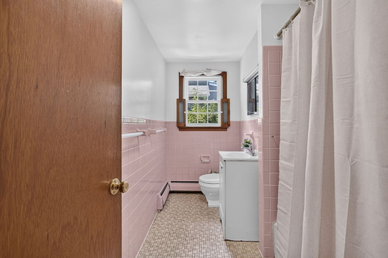 24 Grapevine Ave Lexington — Photo 11 of 28