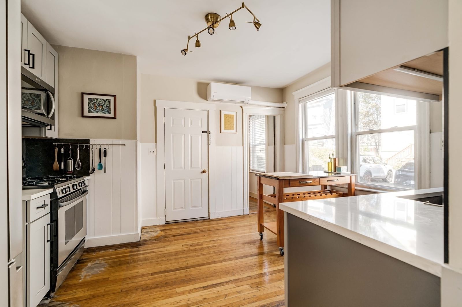 219 Florence Street #219 Boston — Photo 13 of 30