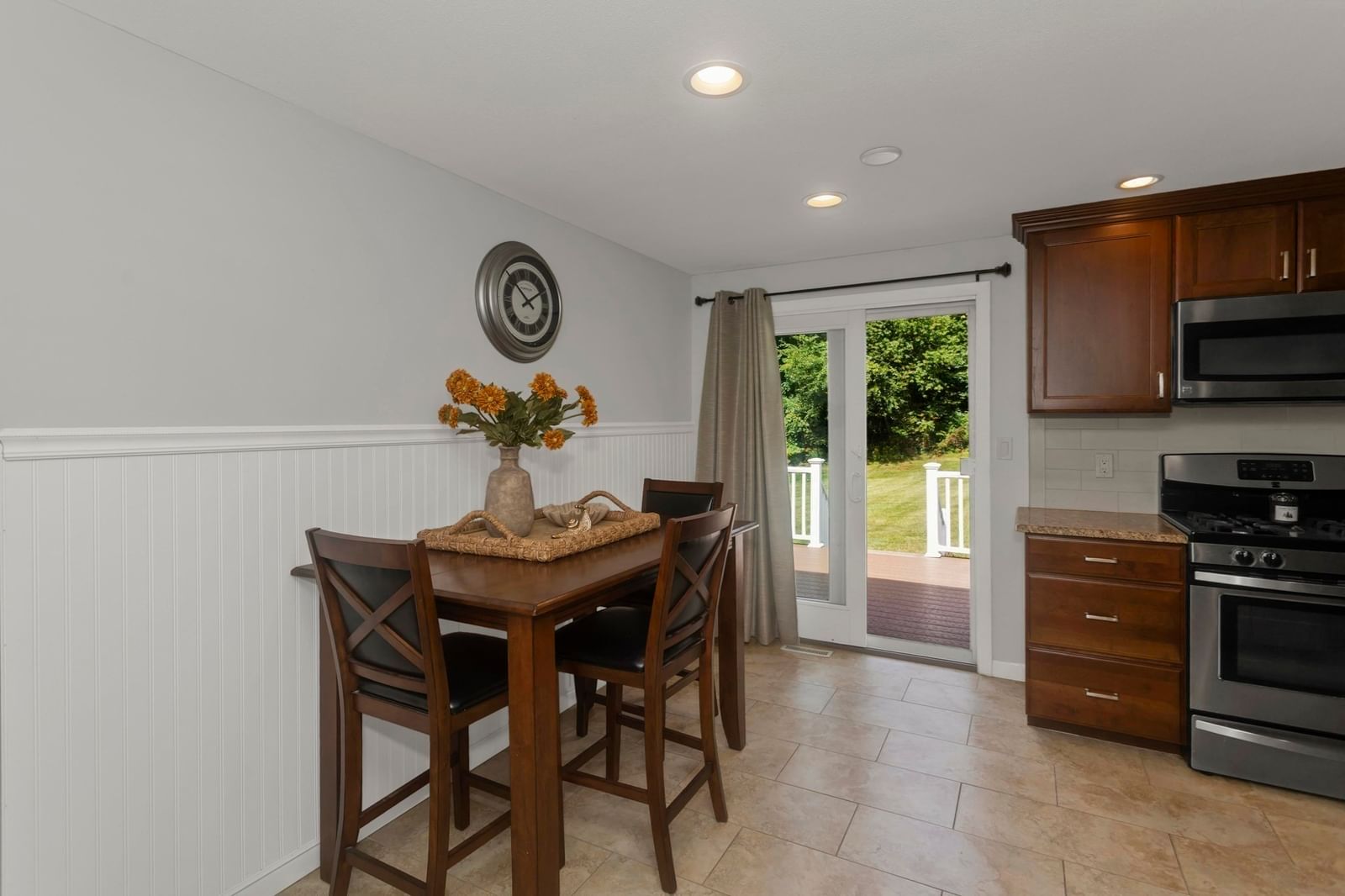 14 Echo Valley Dr Hampden — Photo 7 of 42