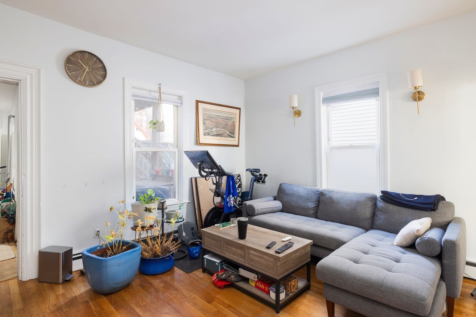 140 Athens St Boston — Photo 4 of 11