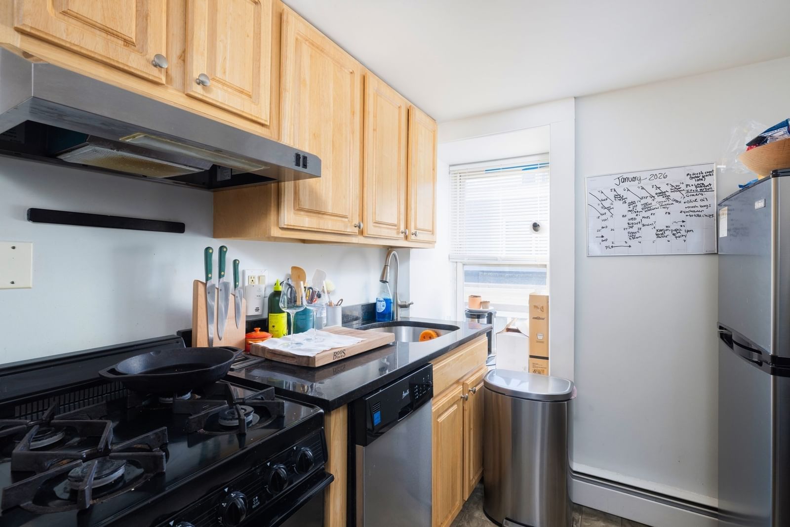 140 Athens St Boston — Photo 8 of 11