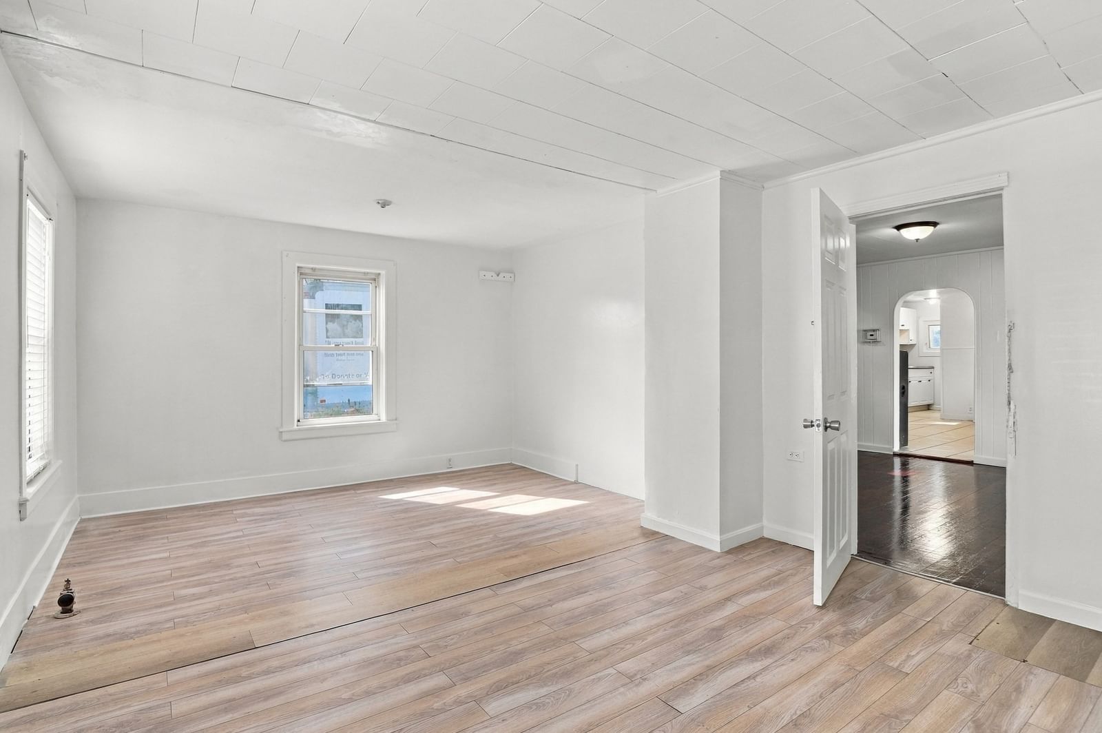 99 Crystal Street Southbridge — Photo 15 of 31