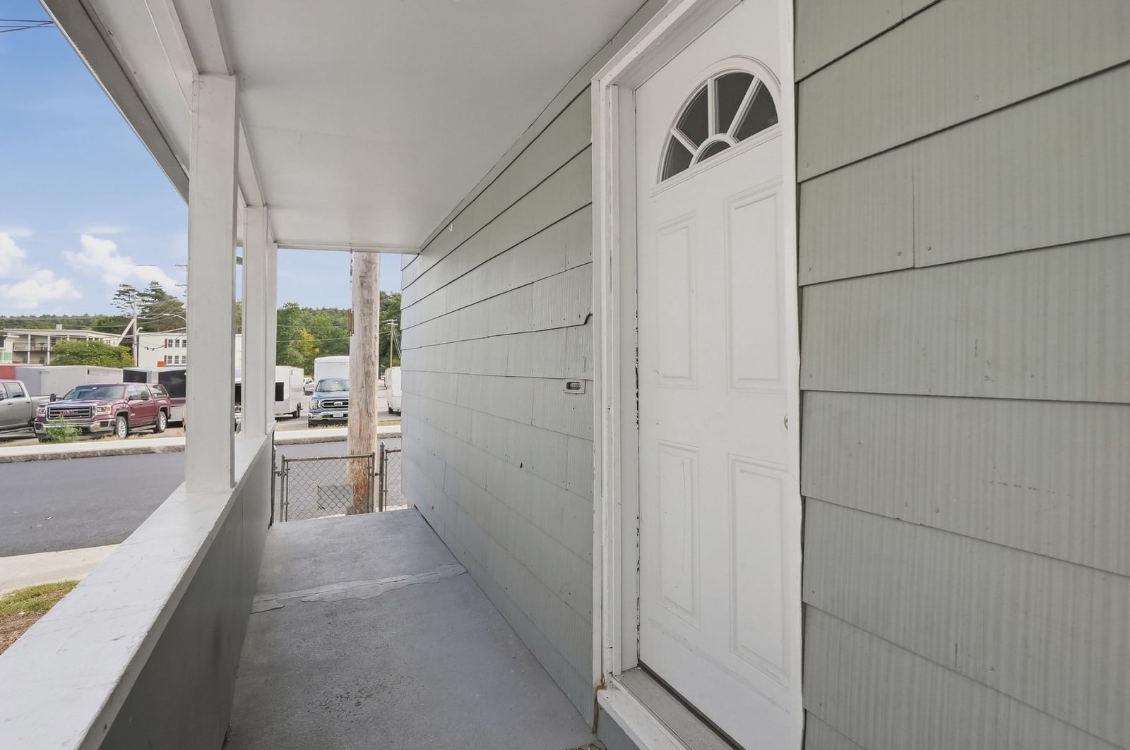 99 Crystal Street Southbridge — Photo 4 of 31