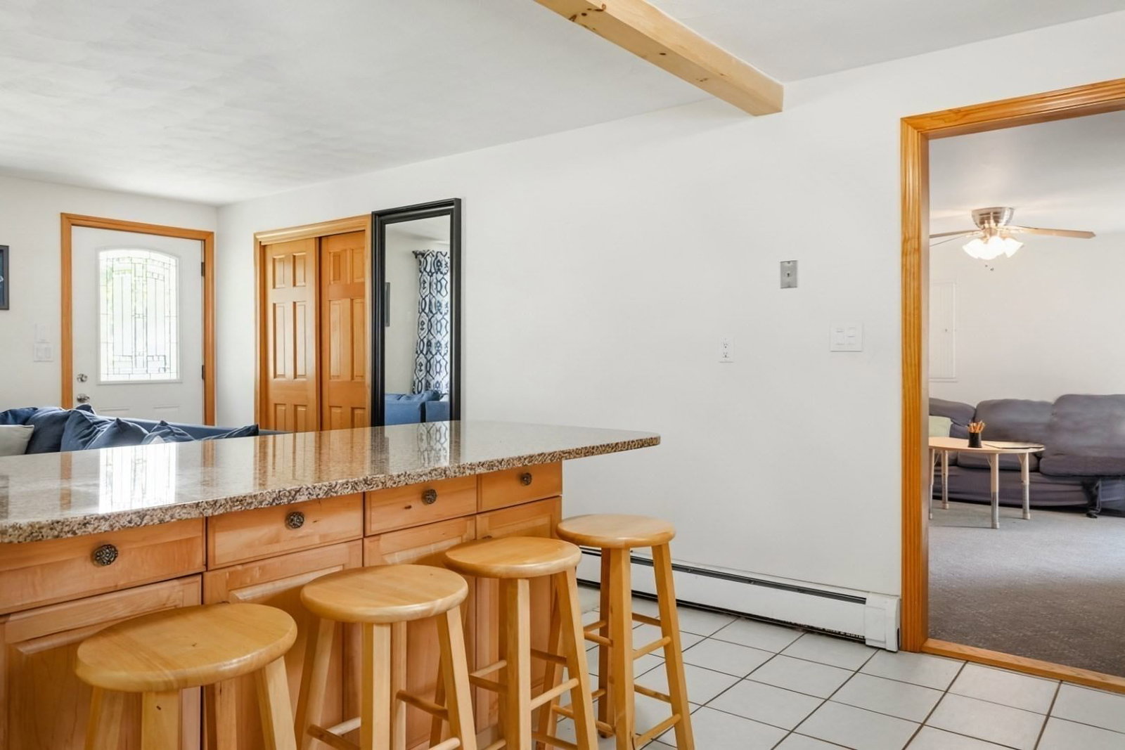19 Amherst Road Beverly — Photo 7 of 33