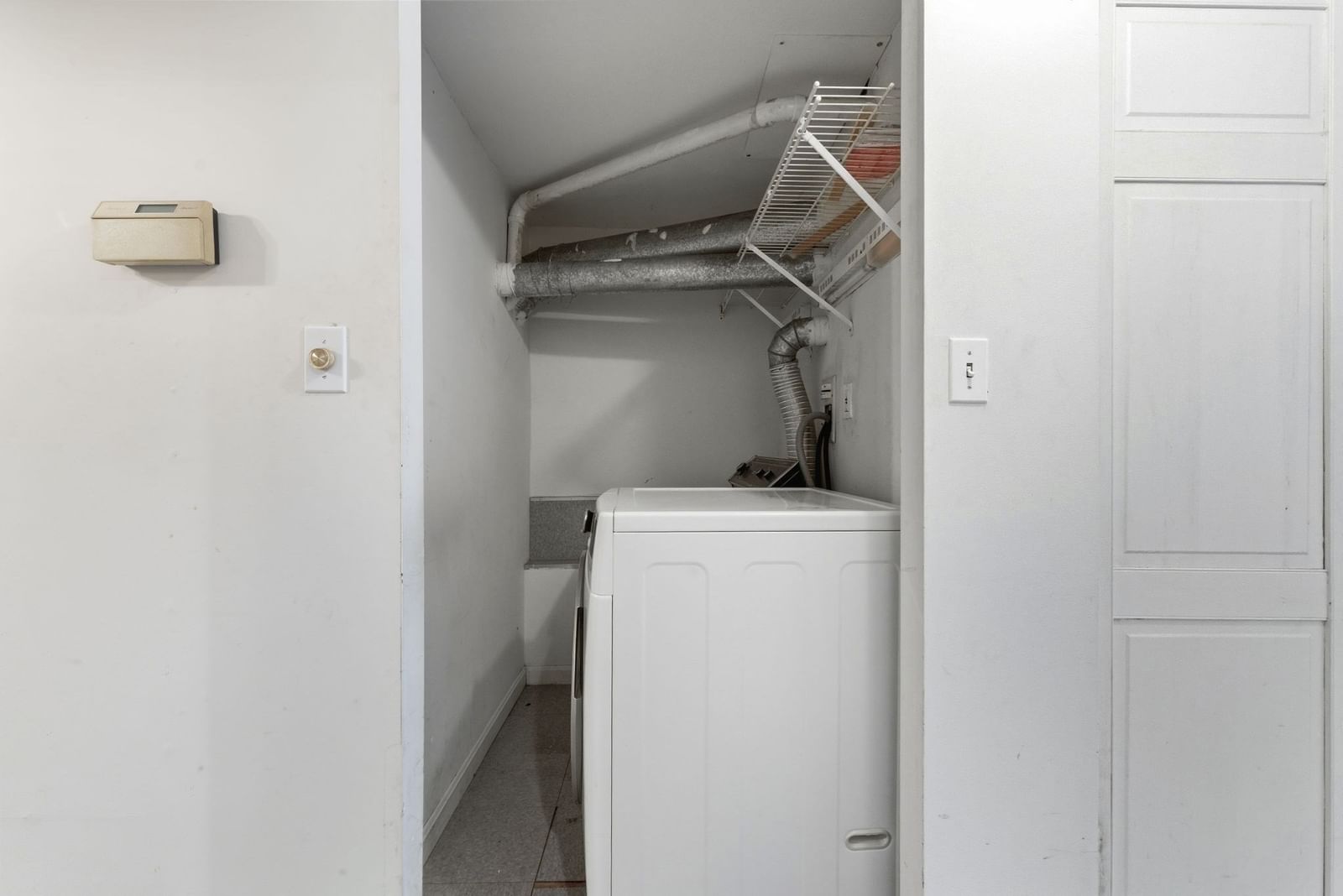 29-31 Washburn Ave #1B Cambridge — Photo 6 of 18
