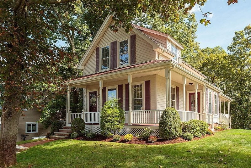 4 Highland Ave
