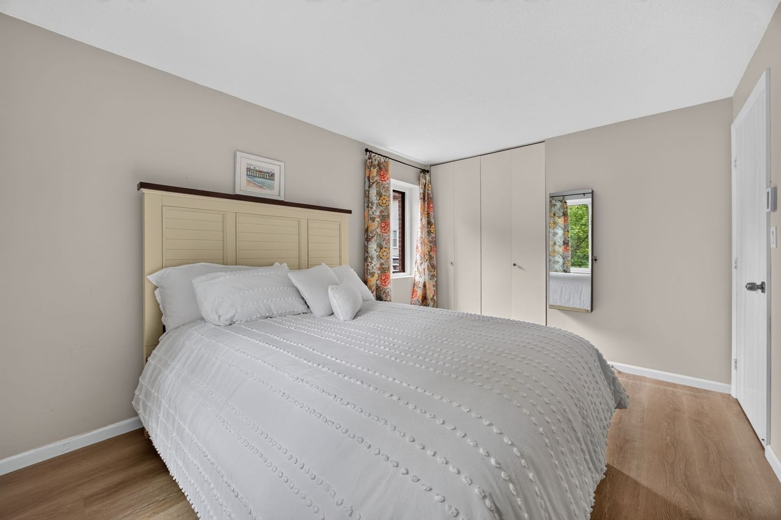 61 Wright #105 Stoneham — Photo 6 of 28