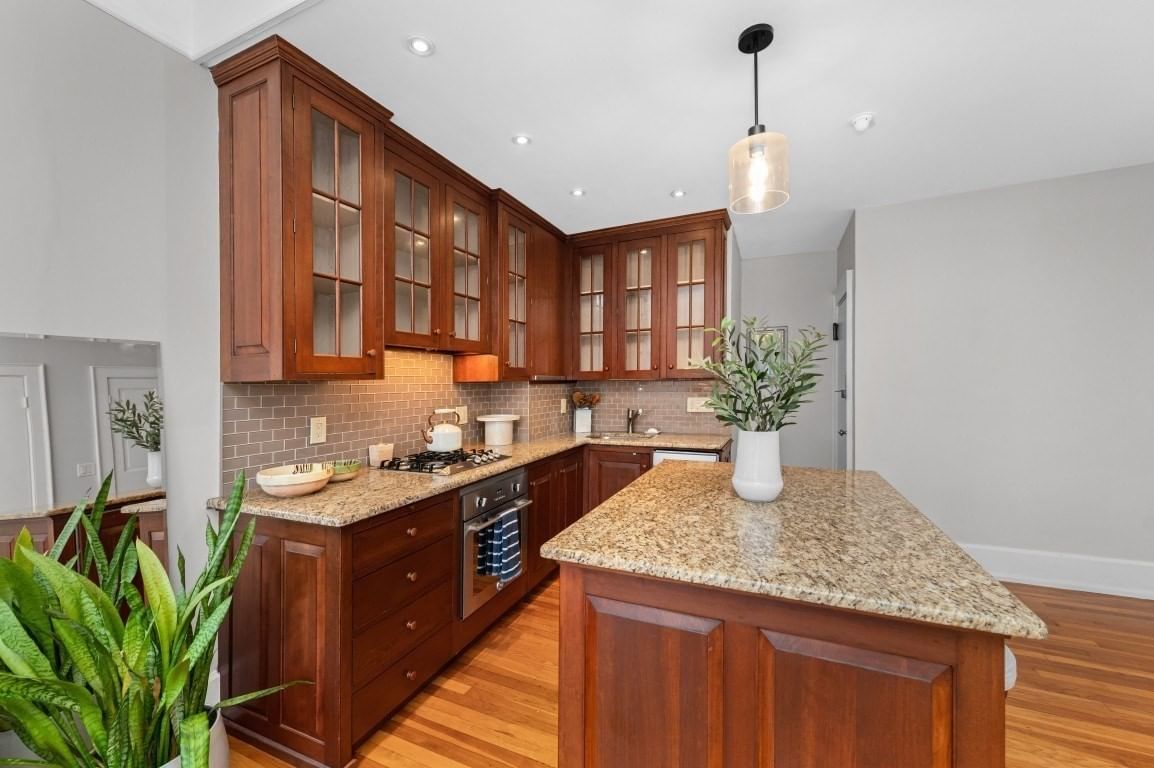 400 Marlborough St #9 Boston — Photo 7 of 13