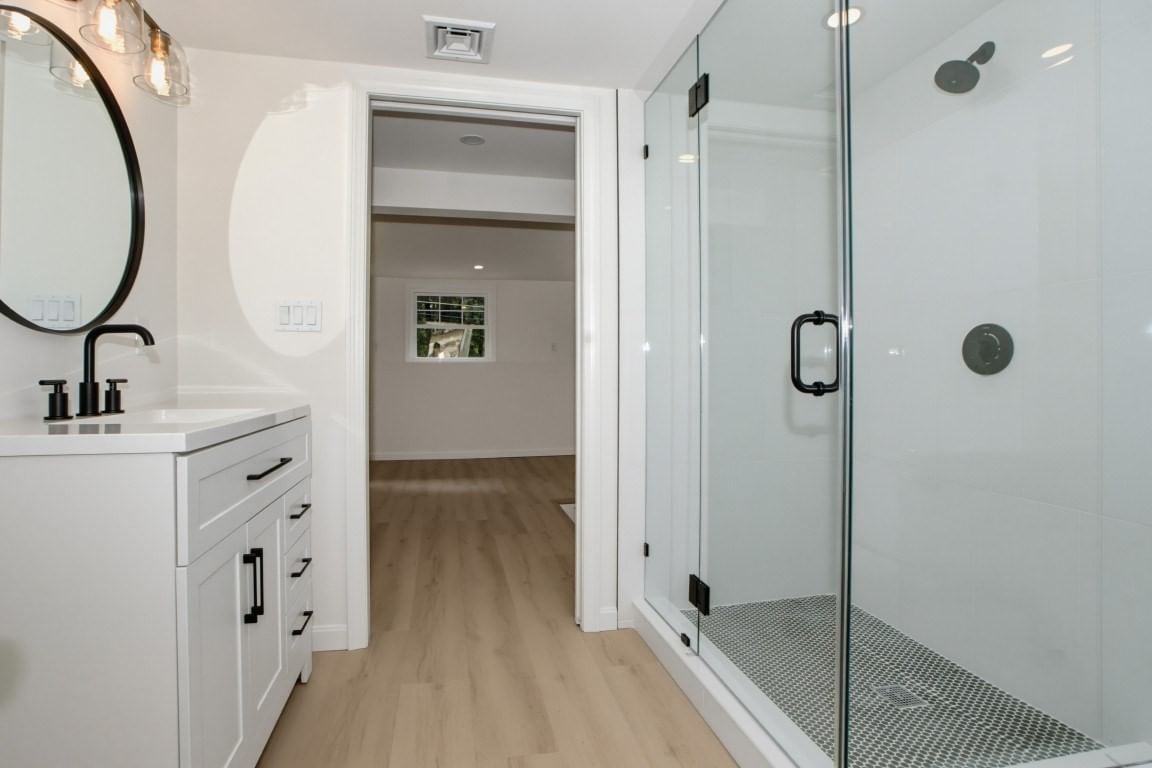33 Cheryl Ln Holliston — Photo 12 of 32