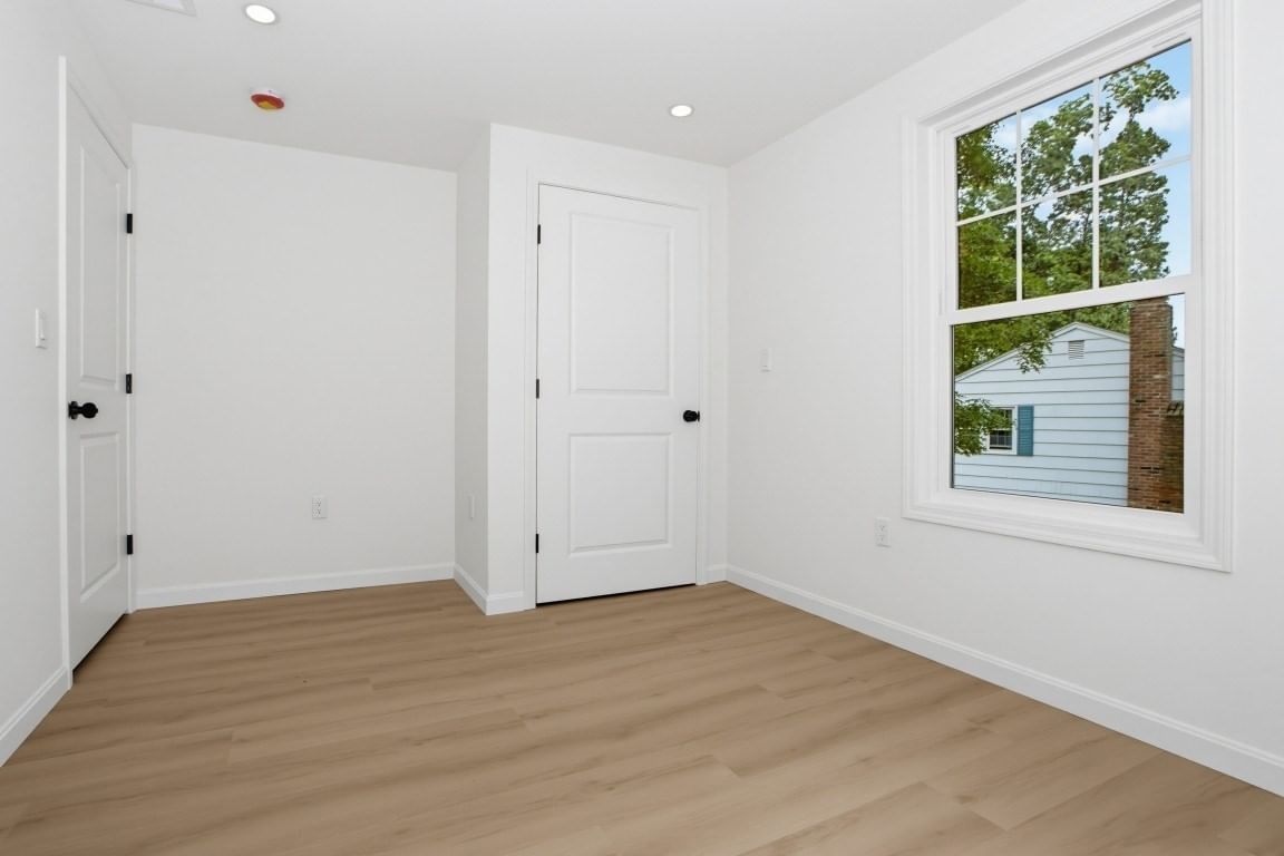 33 Cheryl Ln Holliston — Photo 20 of 32