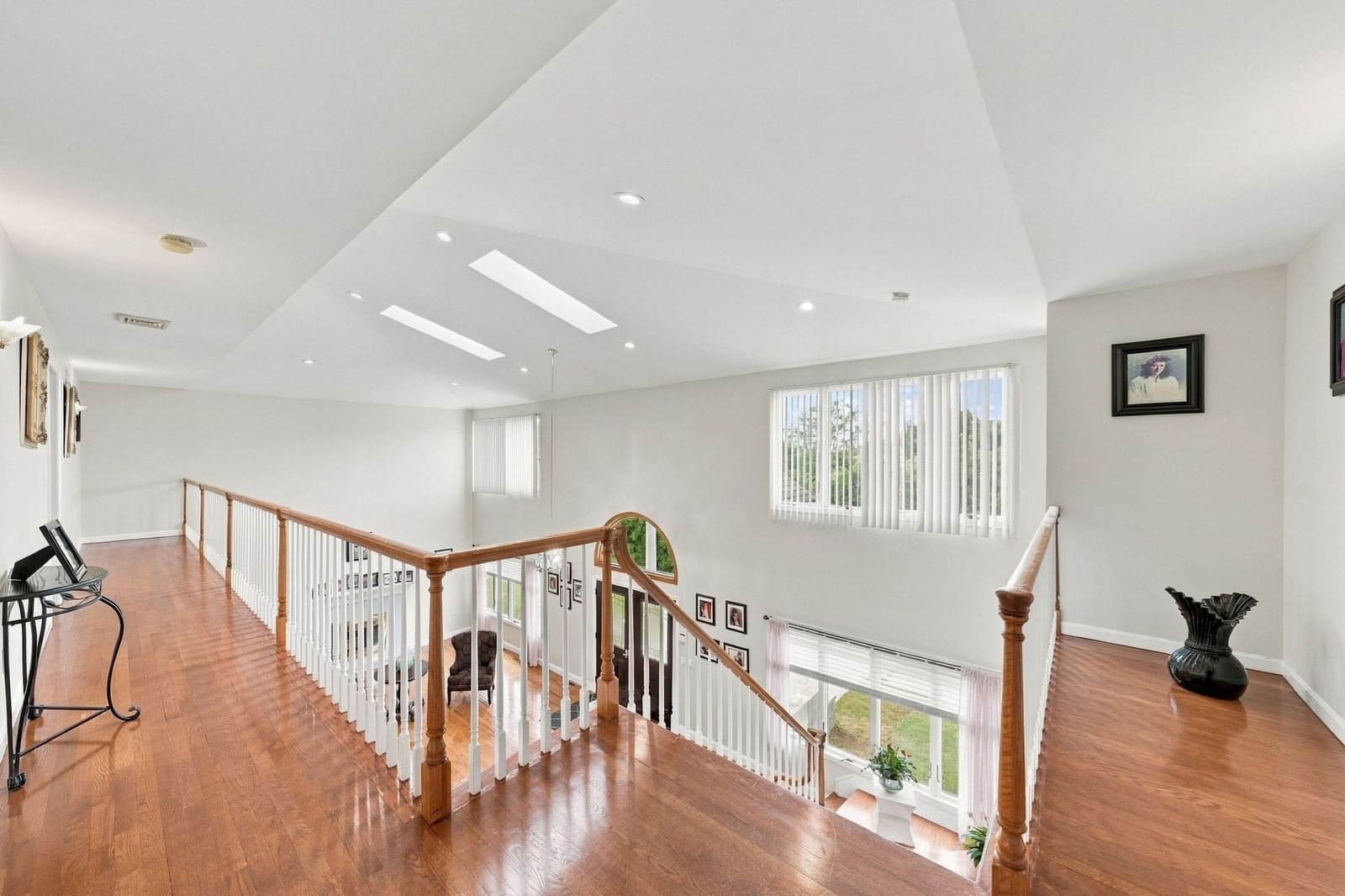 35 Striper Cir Dartmouth — Photo 16 of 39