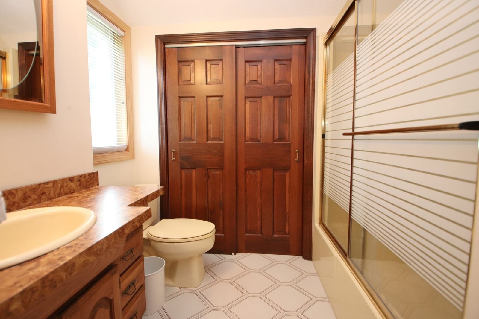 14 Arrowhead Drive Saugus — Photo 29 of 42