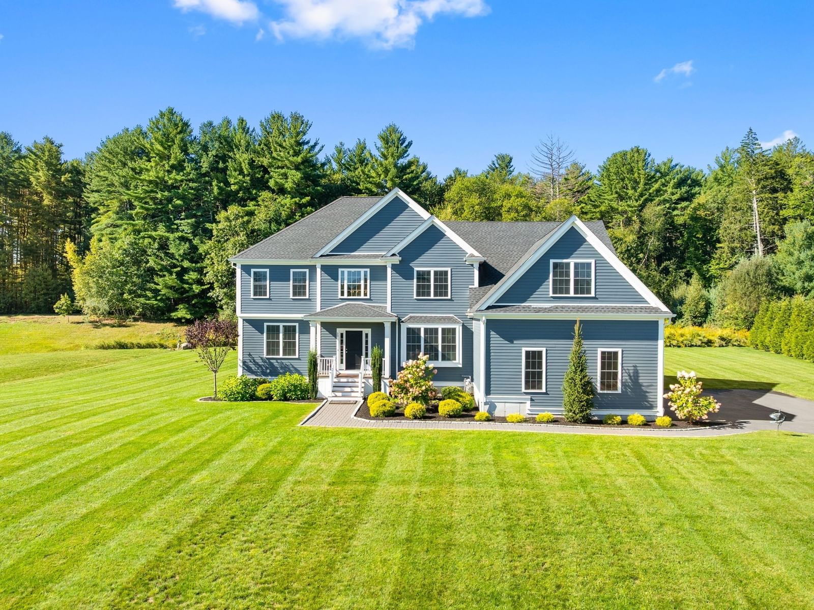 30 Beech Street Millis — Photo 3 of 42