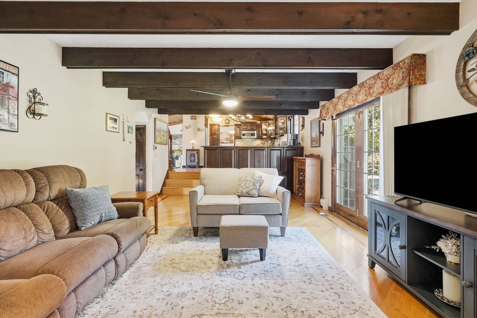105 Higher Brook Dr Ludlow — Photo 16 of 42