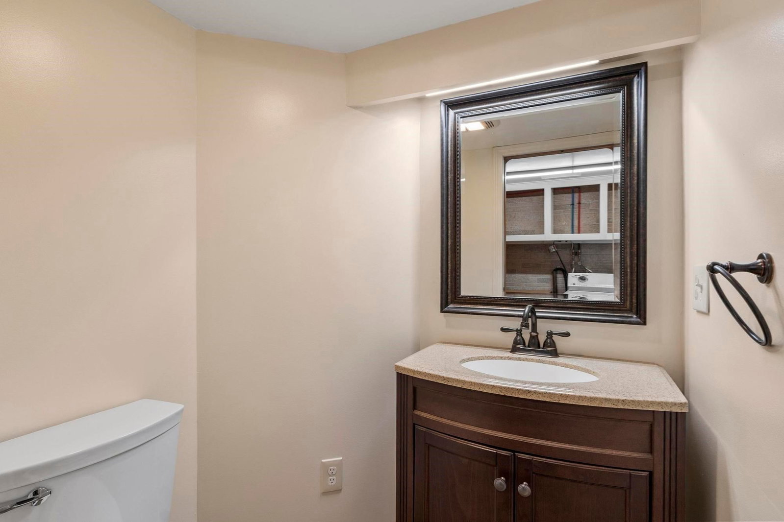 173 Tenth St Leominster — Photo 16 of 35