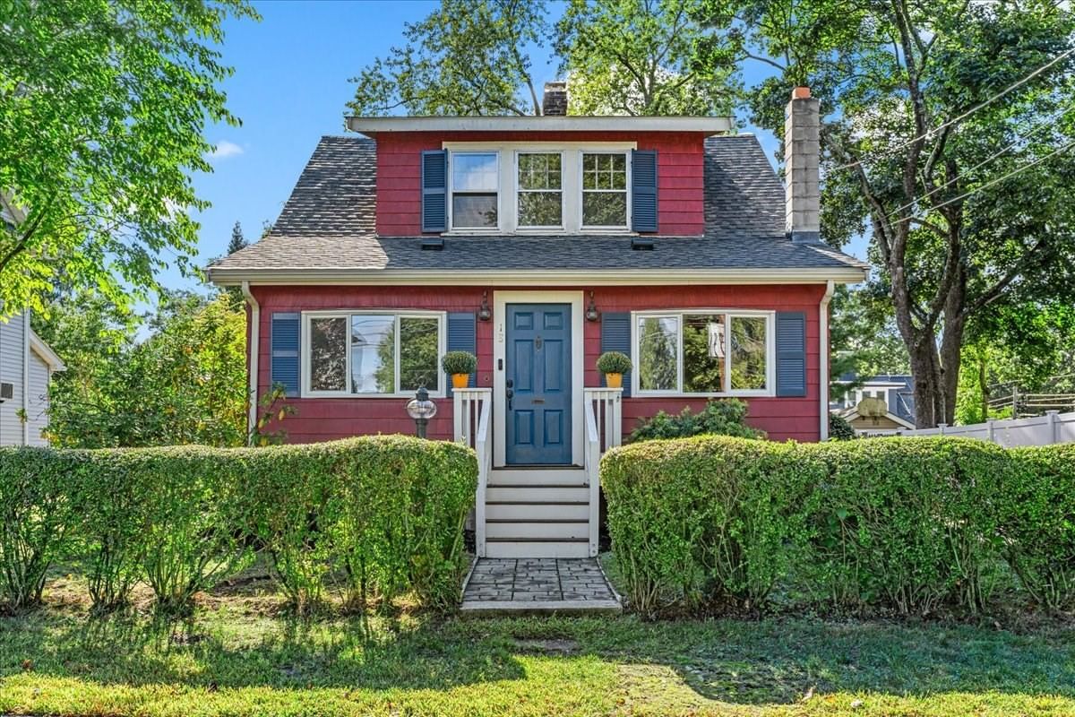 18 Fales Road Dedham — Photo 1 of 36