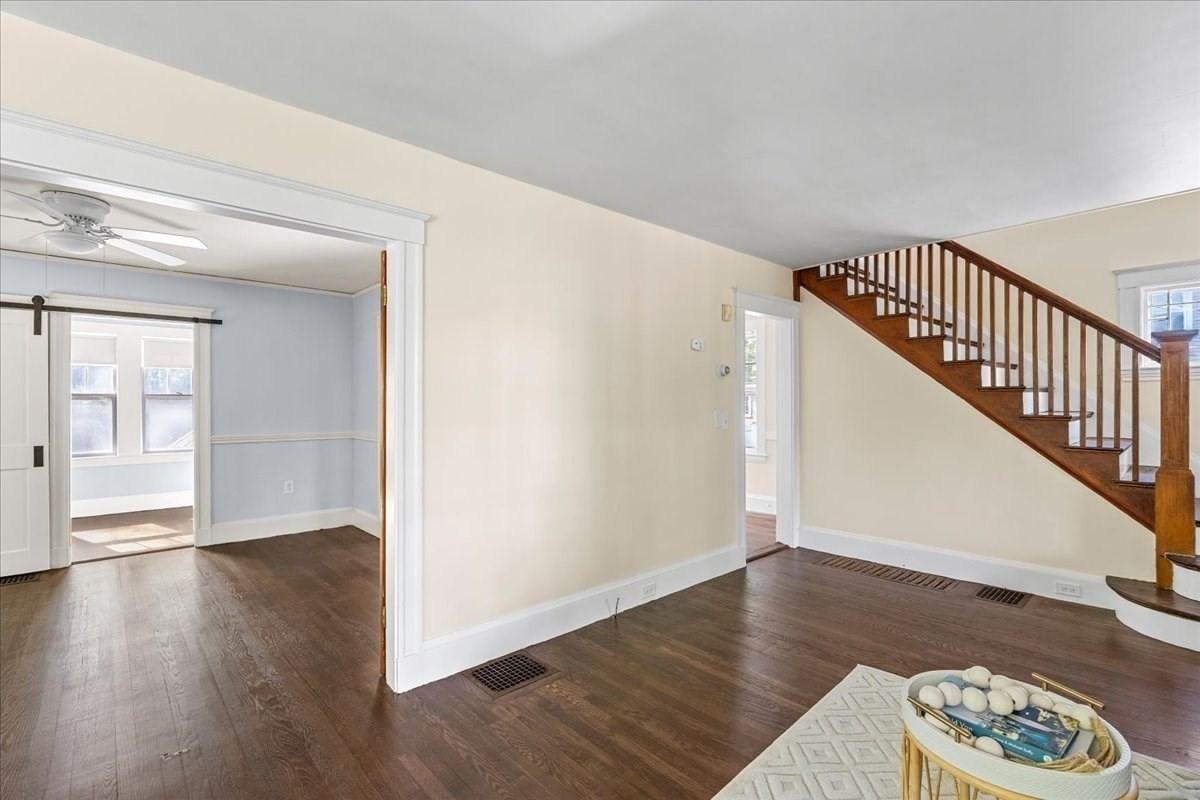 18 Fales Road Dedham — Photo 6 of 36
