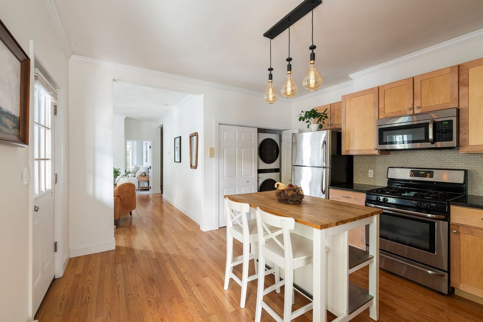 156 Adams St #2 Waltham — Photo 5 of 22