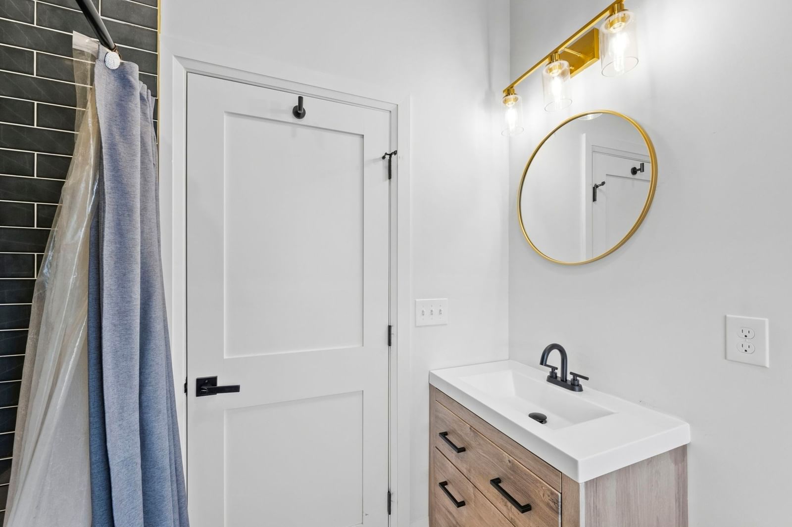 81 Homes Ave #3 Boston — Photo 26 of 37