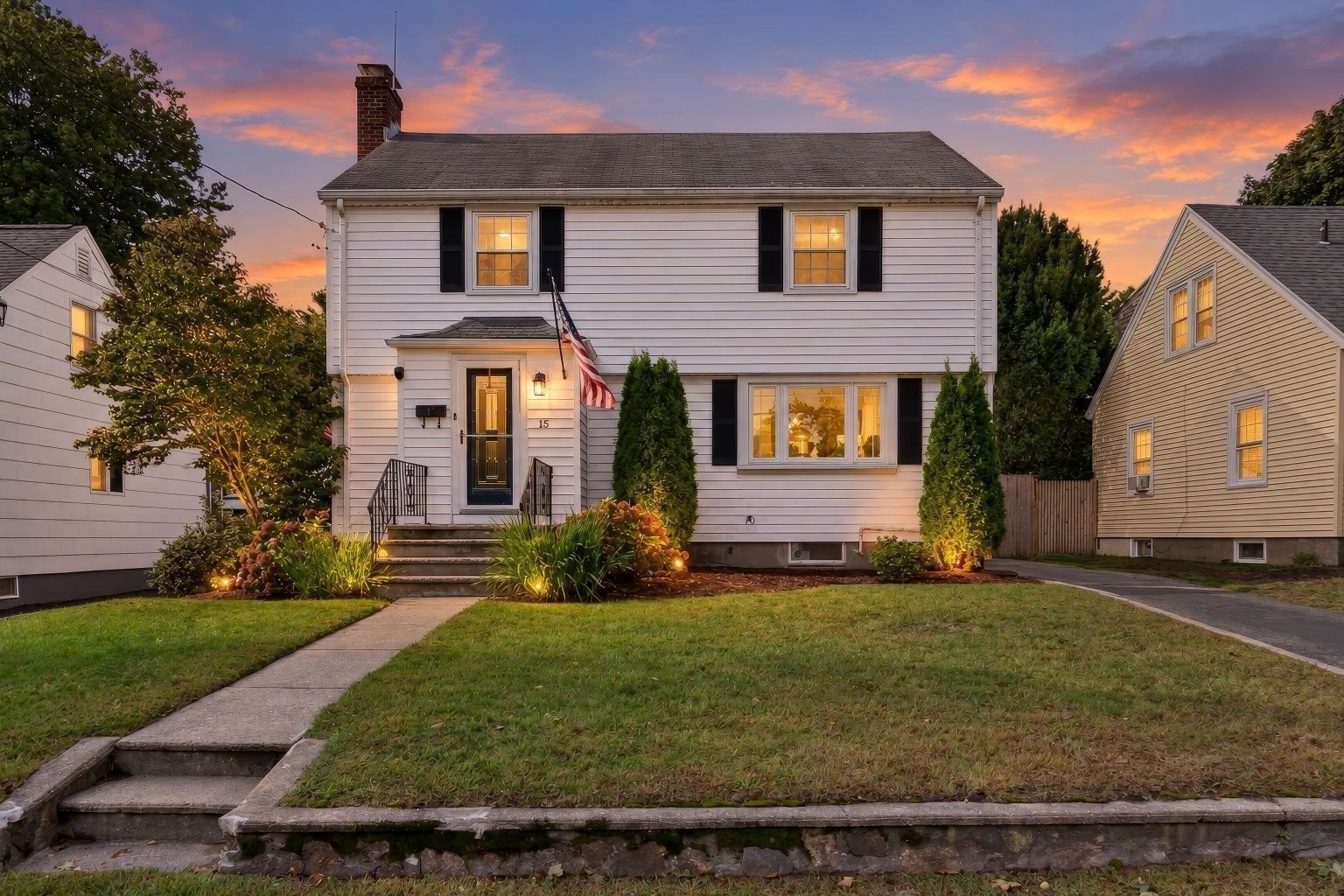 15 Maple Valley Rd Lynn — Photo 1 of 40
