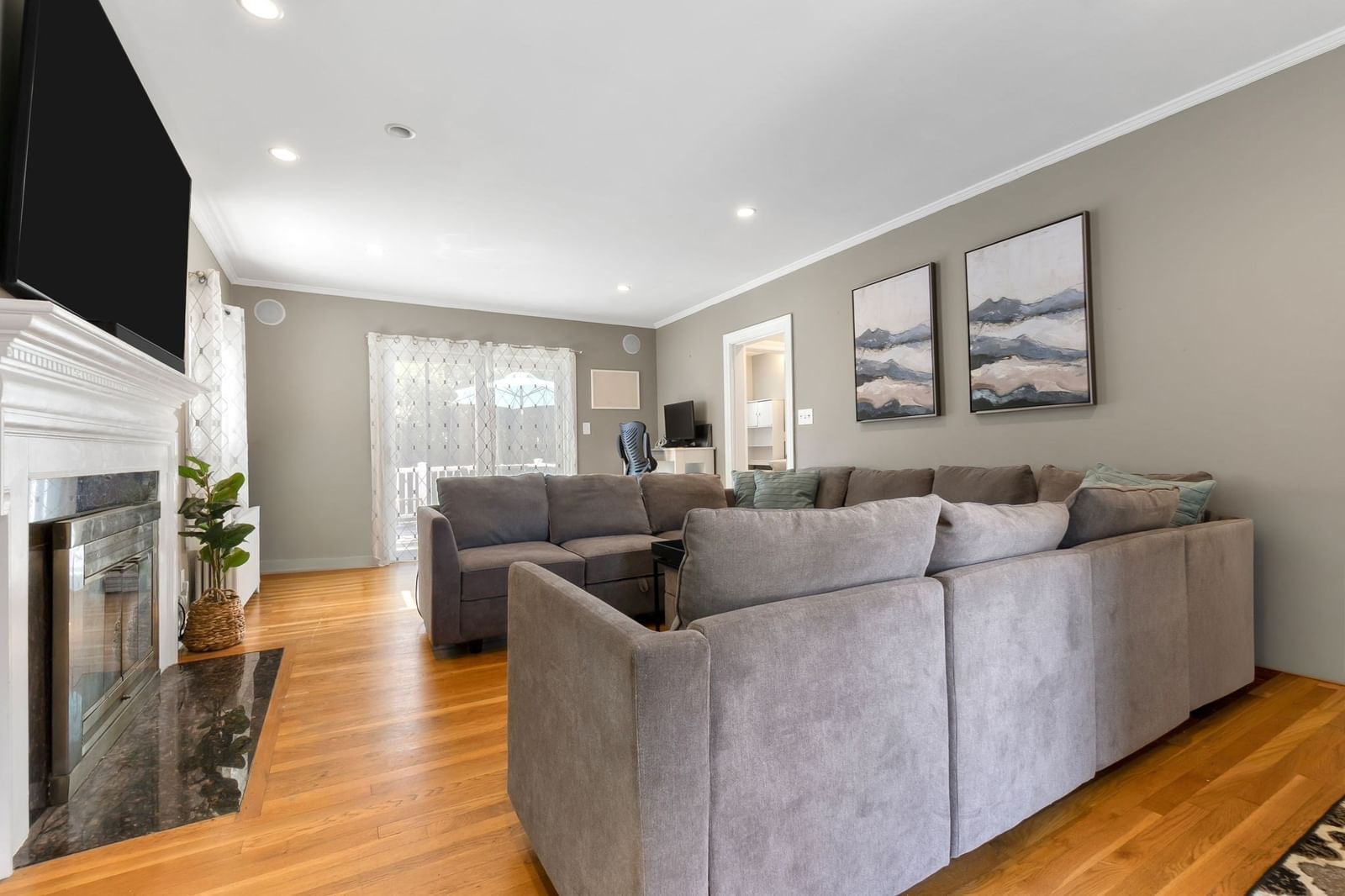 15 Maple Valley Rd Lynn — Photo 3 of 40