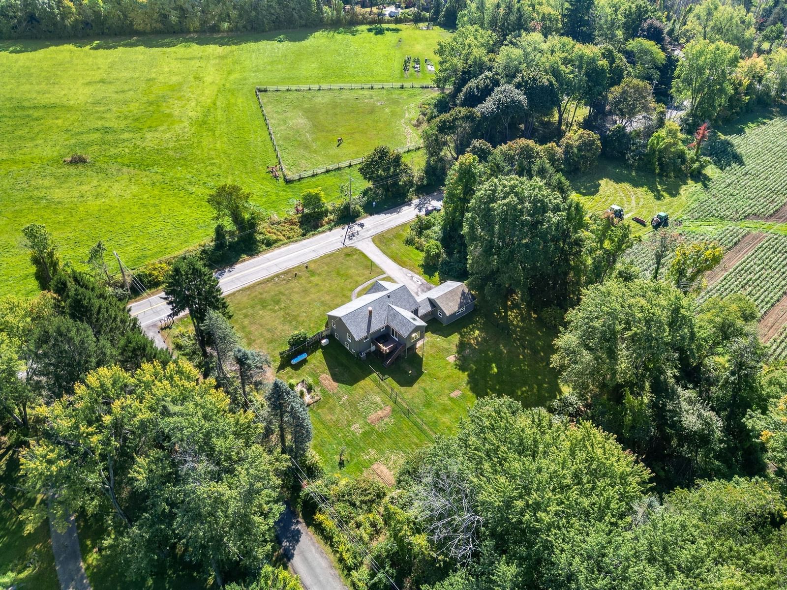 23 Georgetown Rd West Newbury — Photo 6 of 39