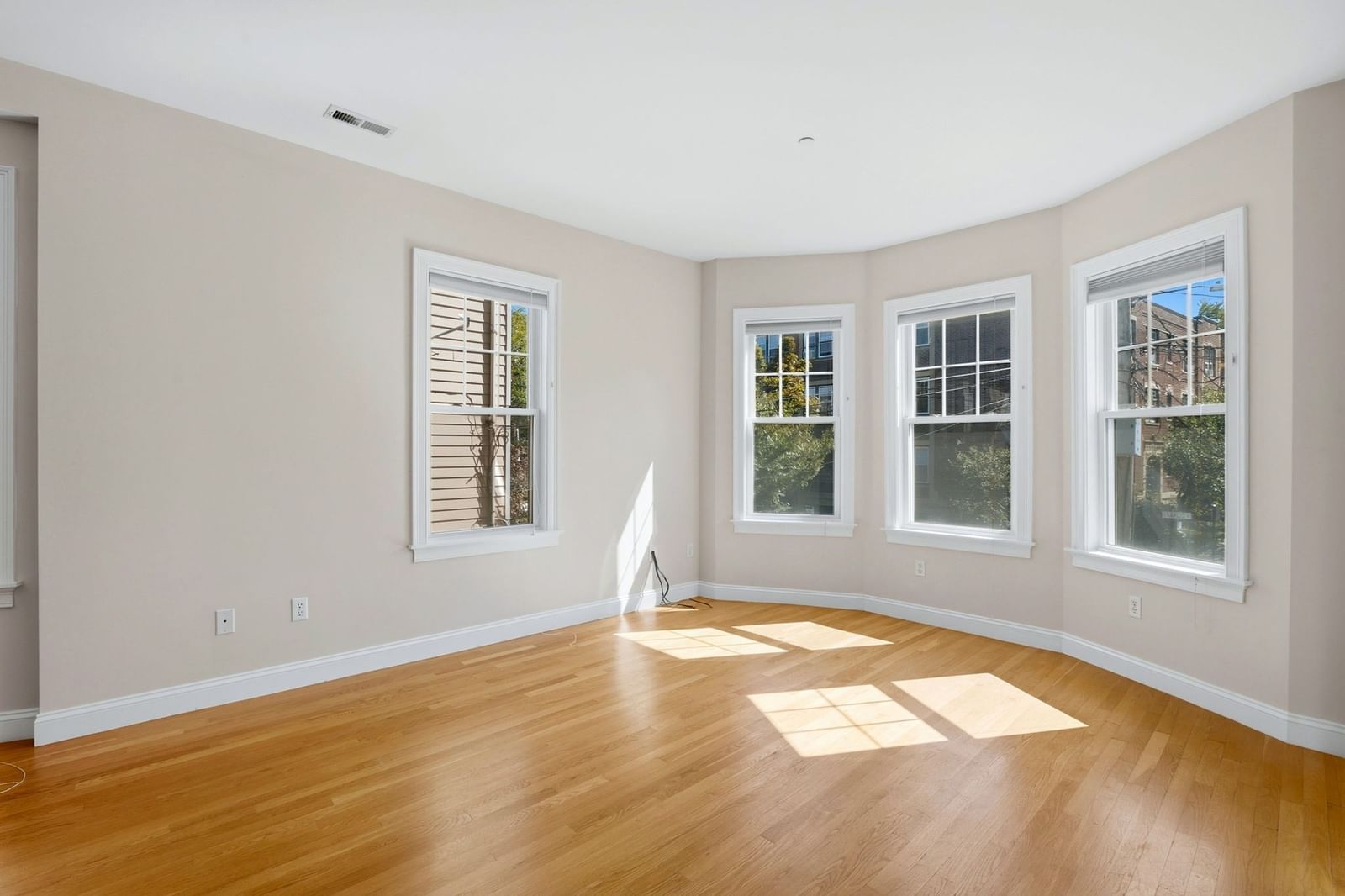 85-87 Francis St. #3 Brookline — Photo 7 of 35
