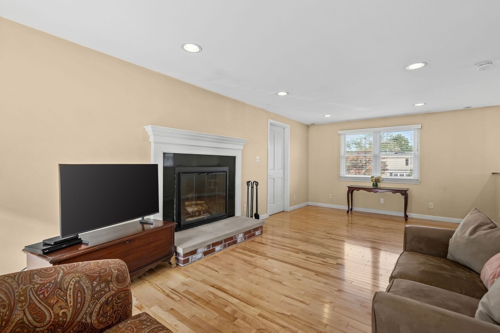 411 Newport Road Hull — Photo 12 of 40