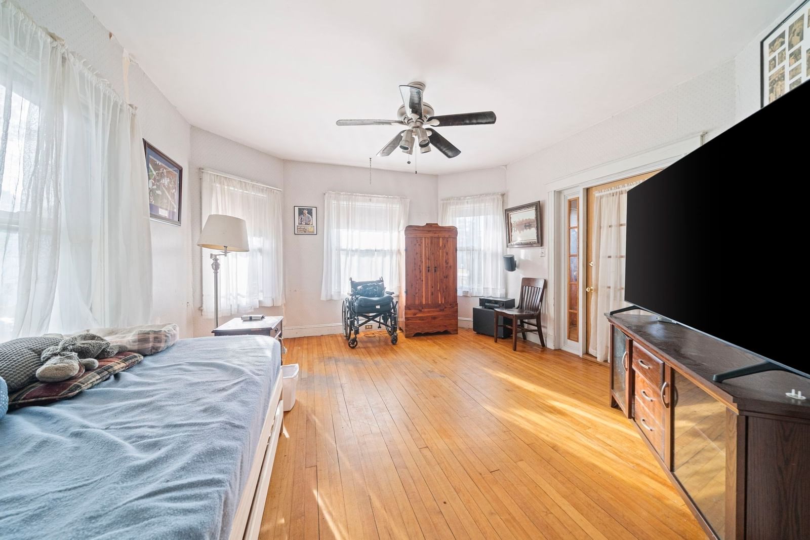 305 South Franklin St Holbrook — Photo 15 of 37