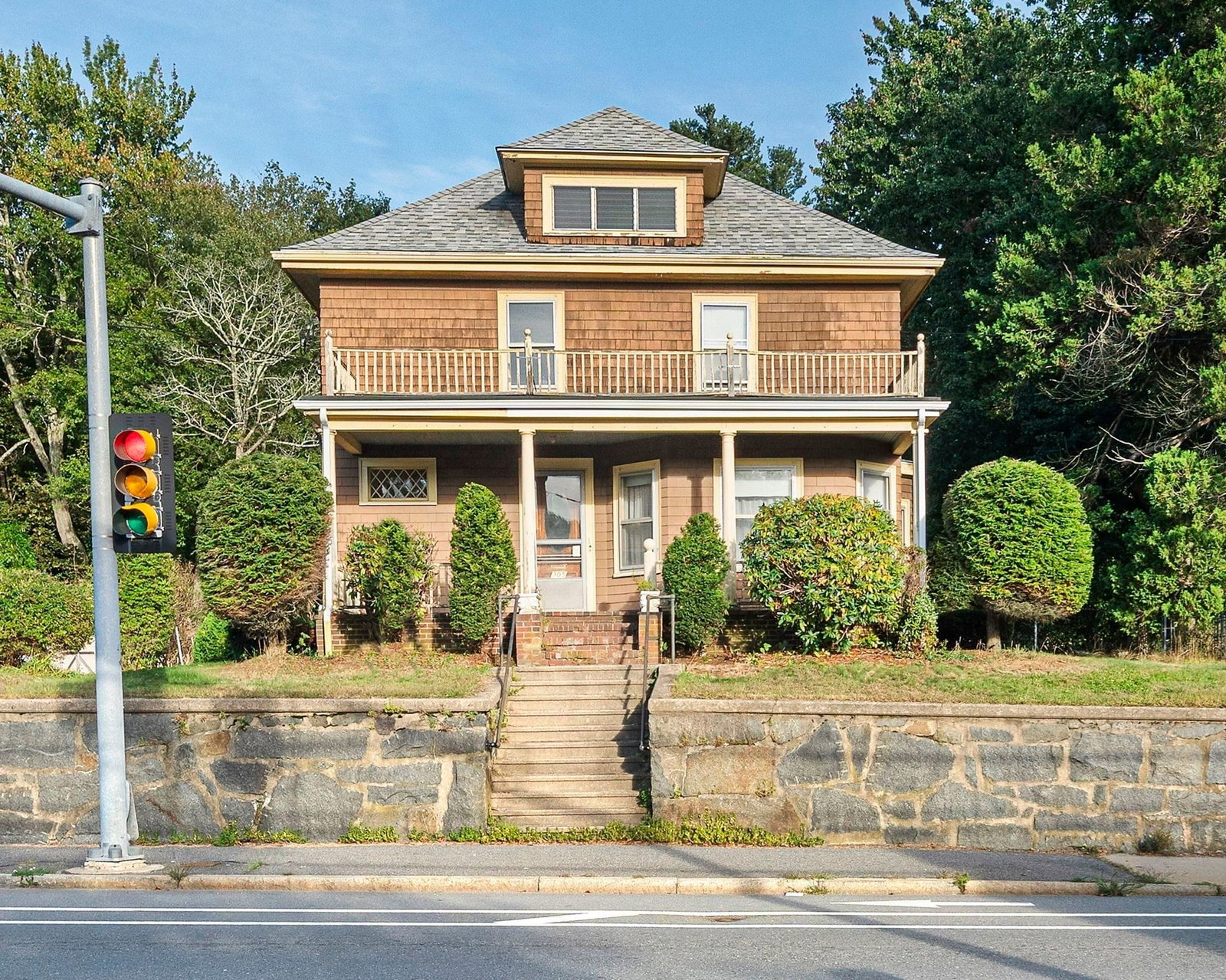 305 South Franklin St Holbrook — Photo 2 of 37