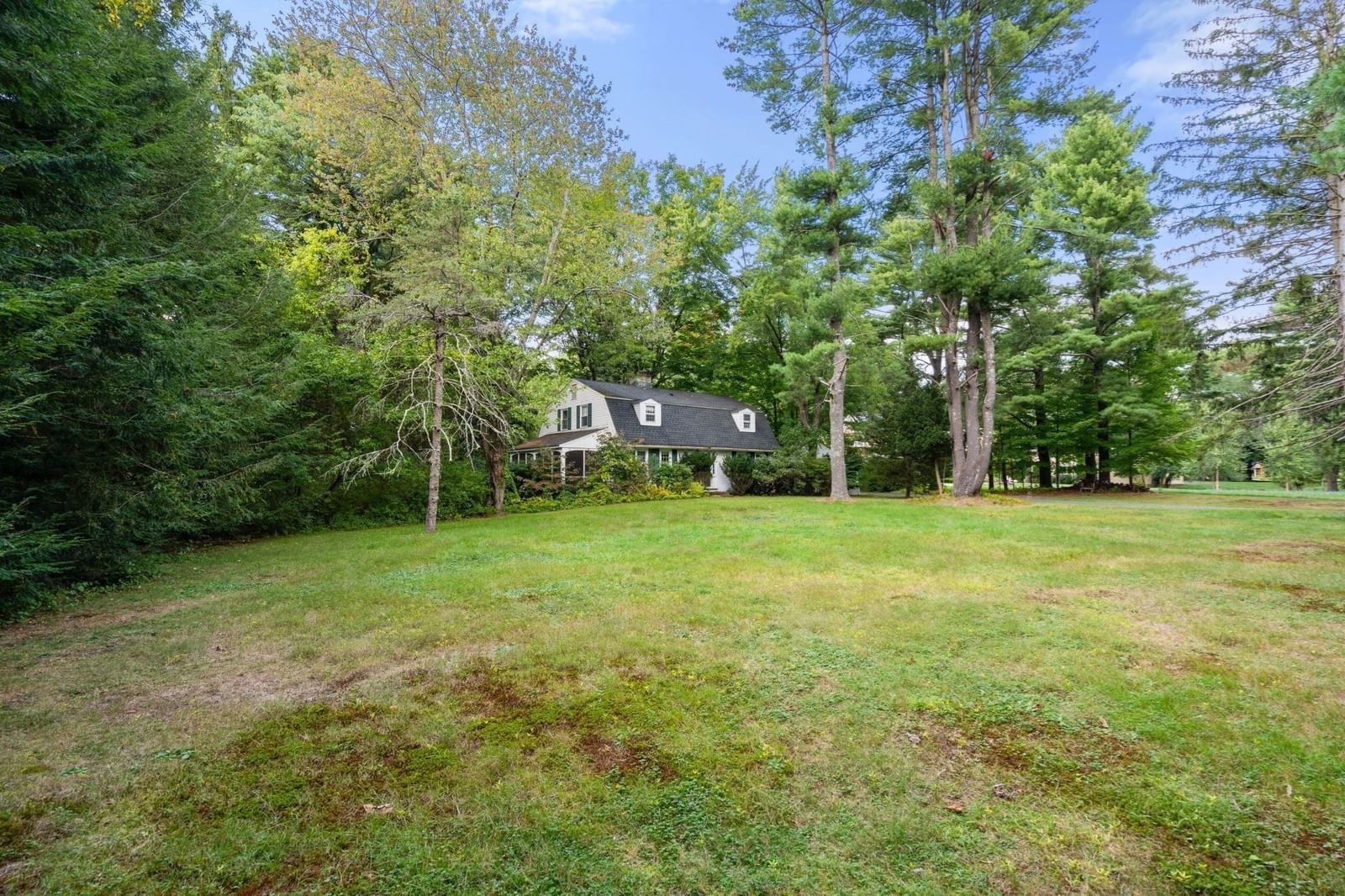 64 Plain Road Wayland — Photo 6 of 14