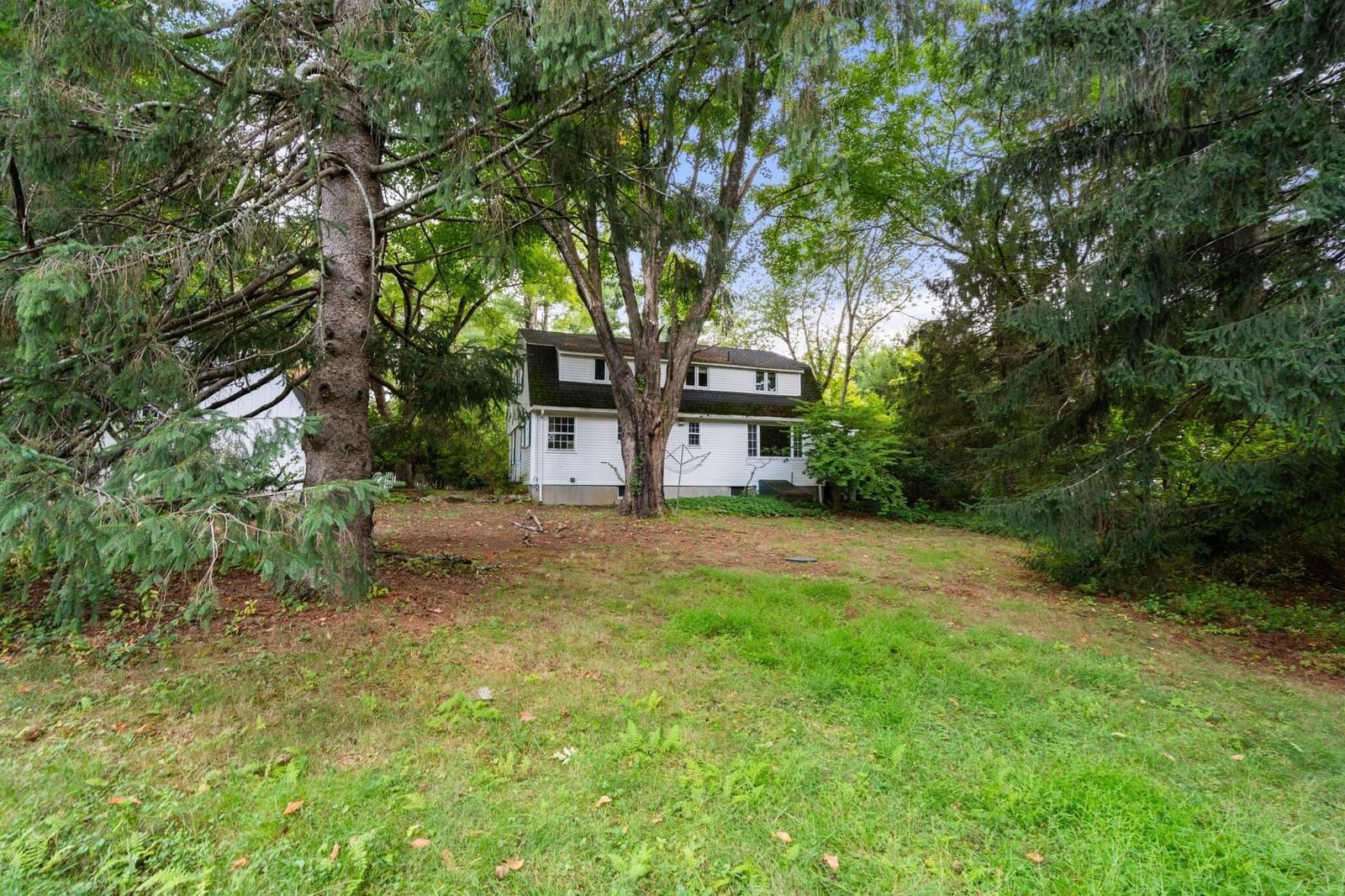 64 Plain Road Wayland — Photo 7 of 14