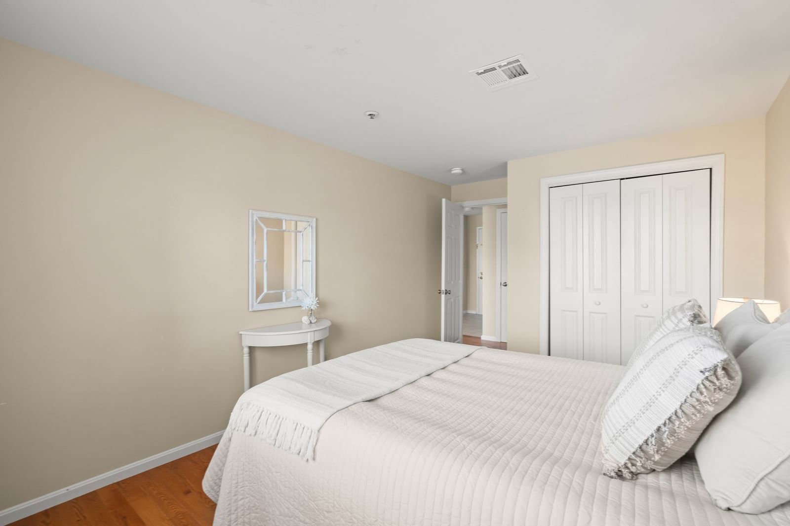 38 Dunham Rd #204 Beverly — Photo 16 of 27