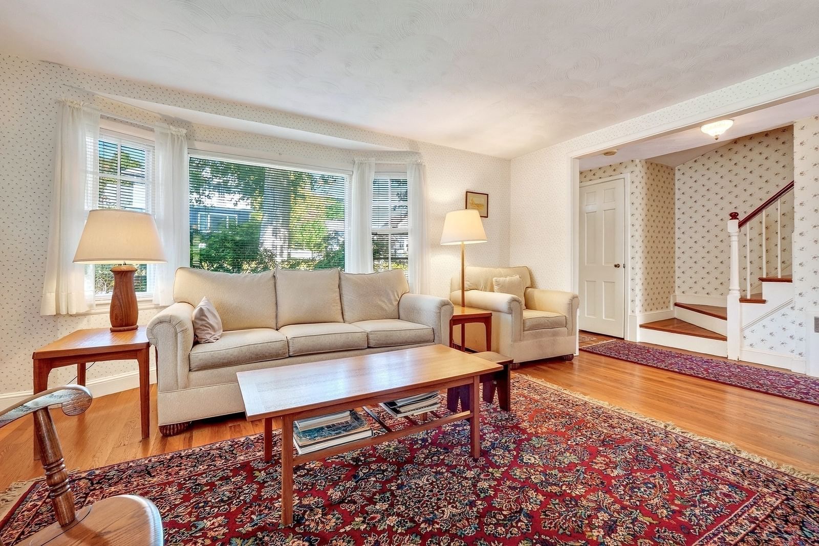 219 Laurel Street Melrose — Photo 6 of 38