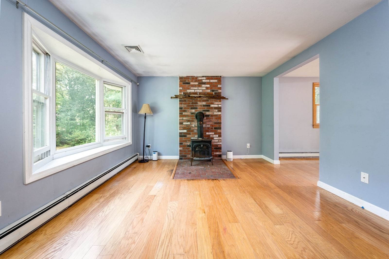 666 Boxberry Hill Rd Falmouth — Photo 3 of 27