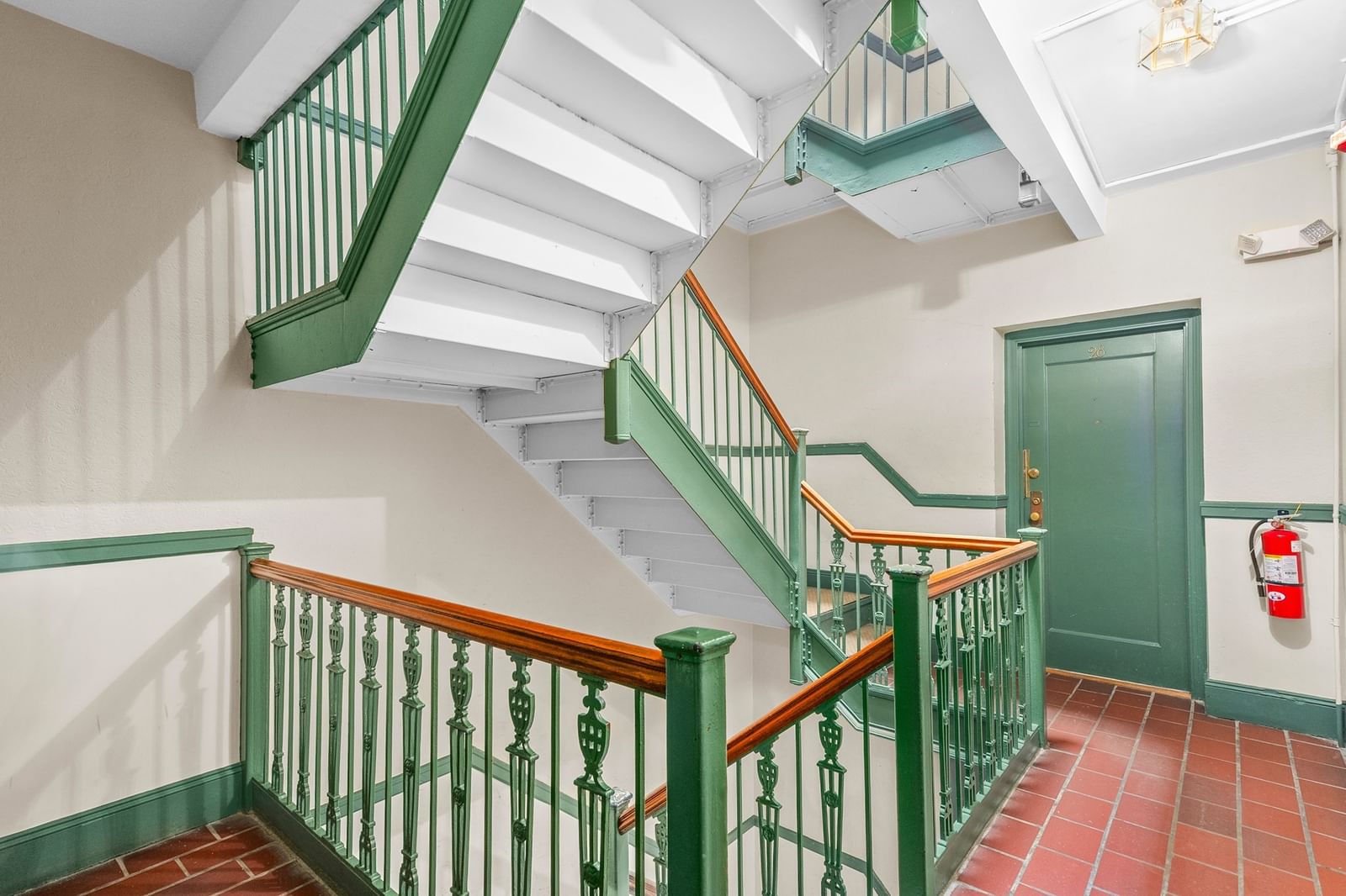 41 Bowdoin St #25 Cambridge — Photo 13 of 23