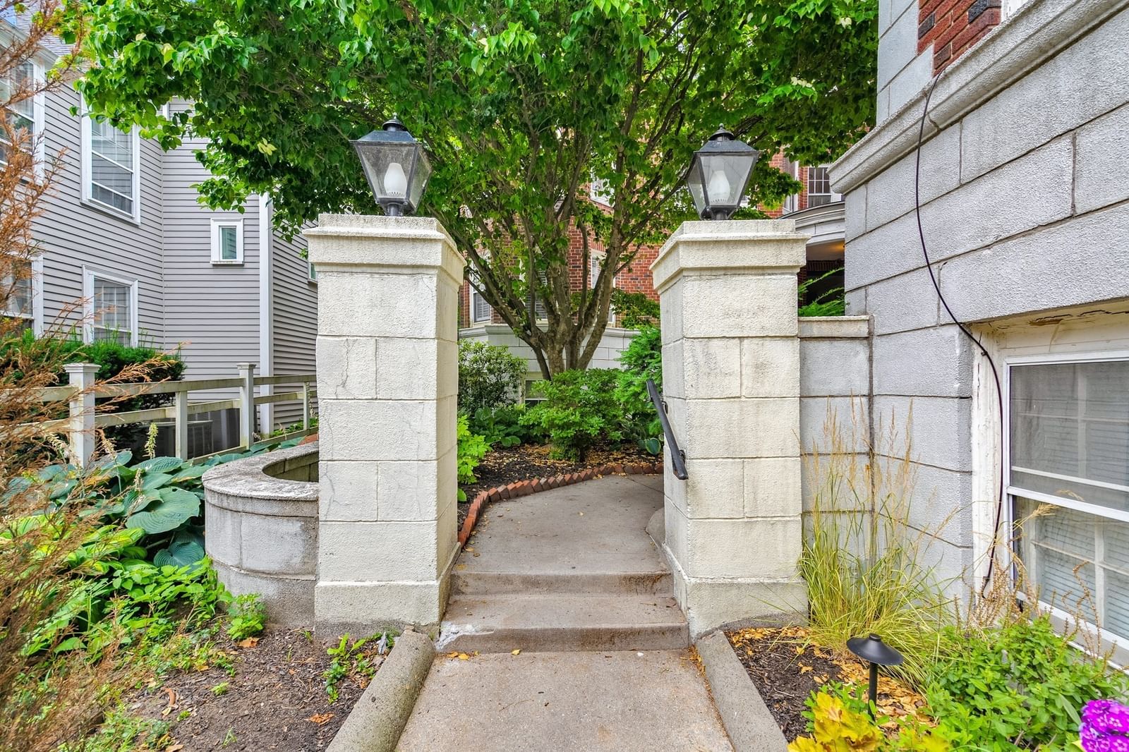 41 Bowdoin St #25 Cambridge — Photo 17 of 23