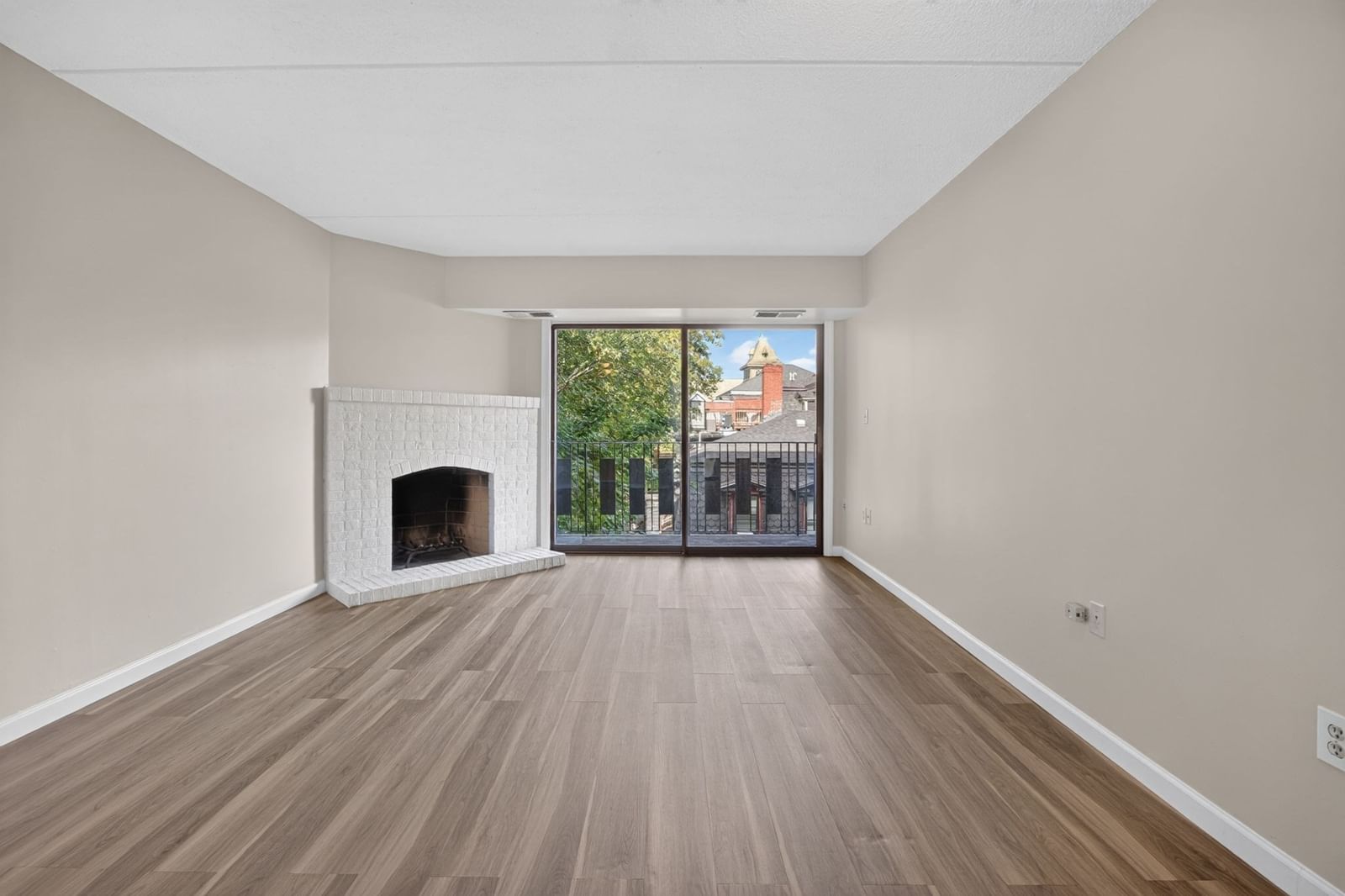 390 Broadway #35 Somerville — Photo 3 of 28