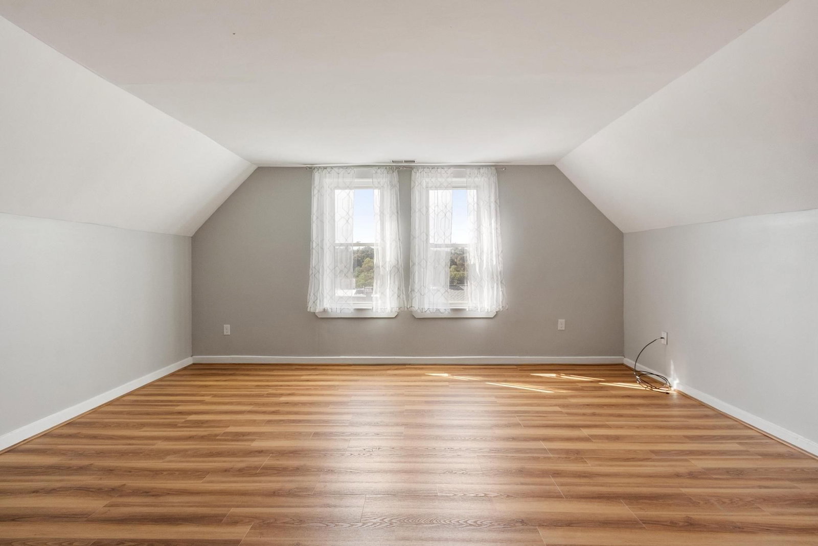 9 Mount Vernon St Fitchburg — Photo 11 of 36