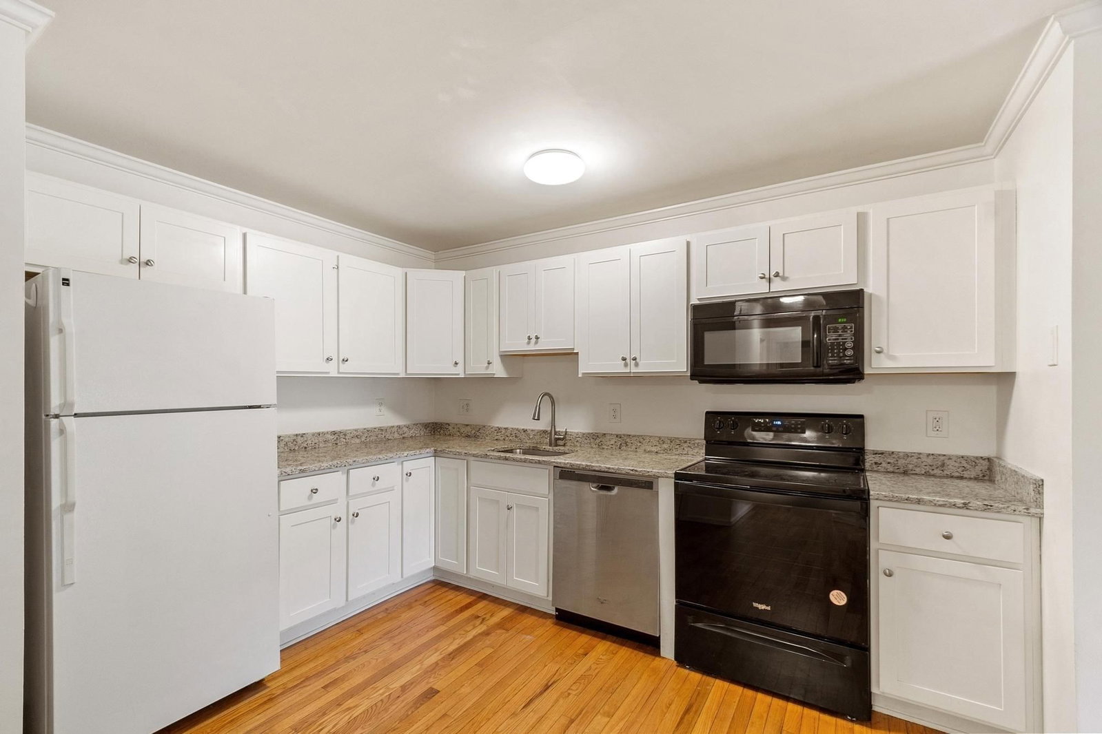 30 Abbey Rd #106 Leominster — Photo 4 of 36