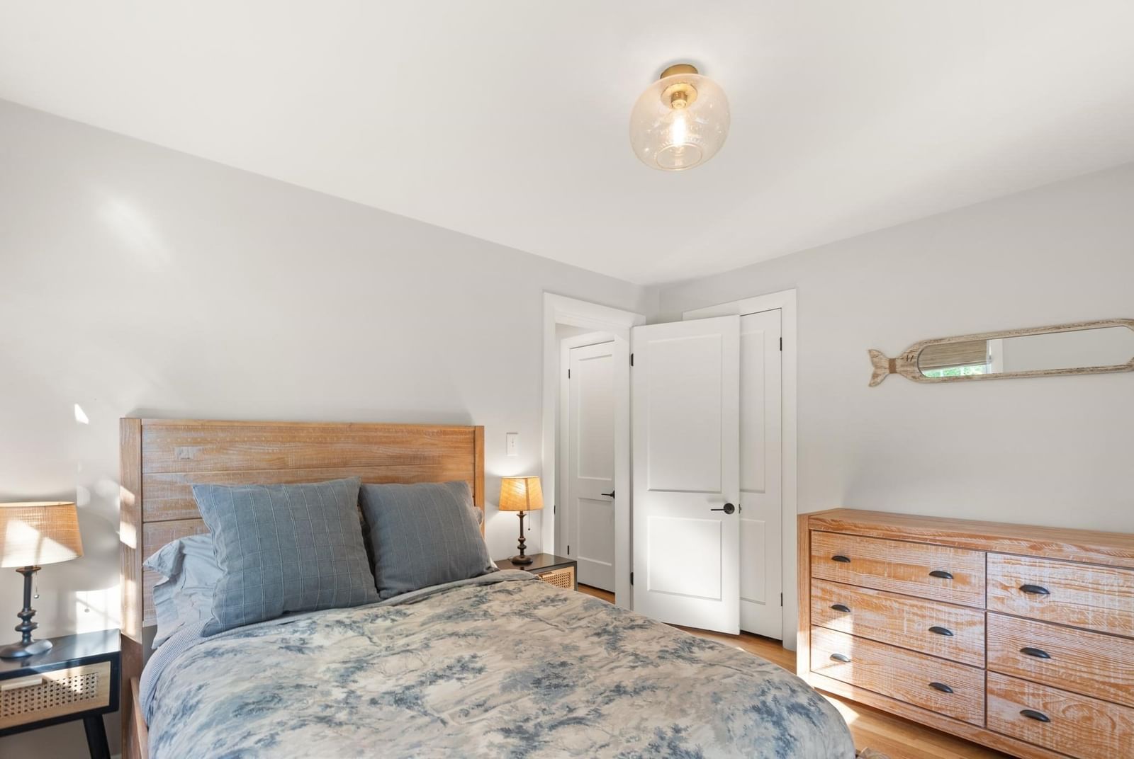17 Cogswell Ave Beverly — Photo 13 of 33