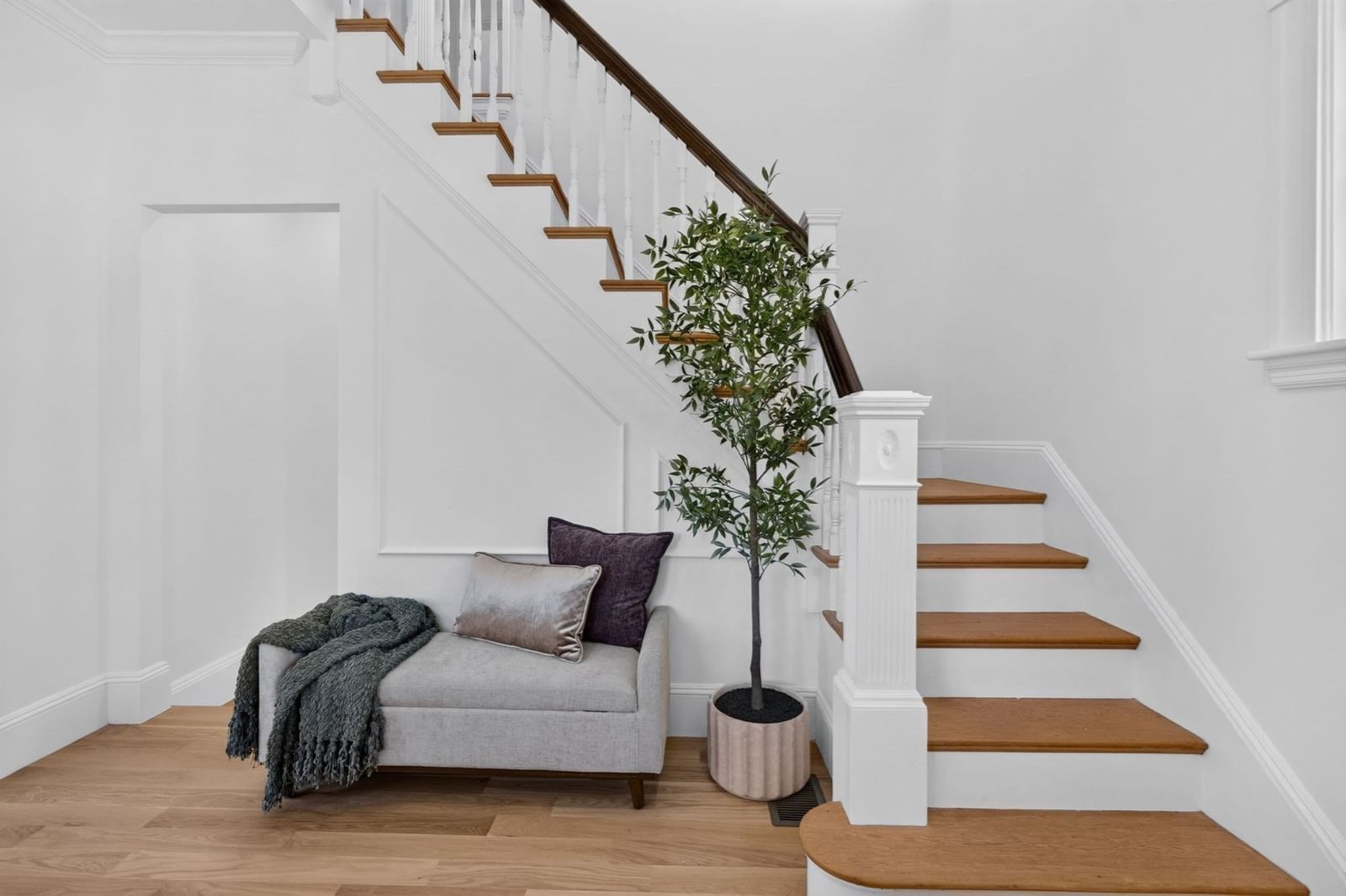 114 Malvern St Melrose — Photo 17 of 41