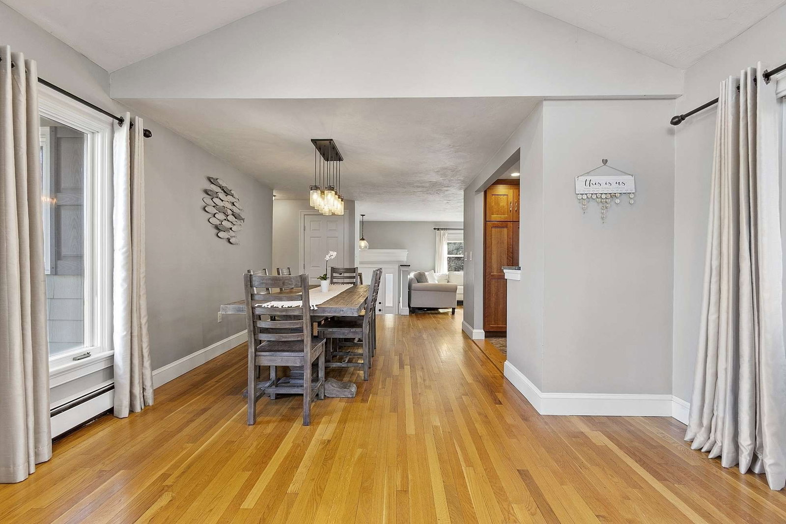 30 Mohawk Dr Northborough — Photo 16 of 33