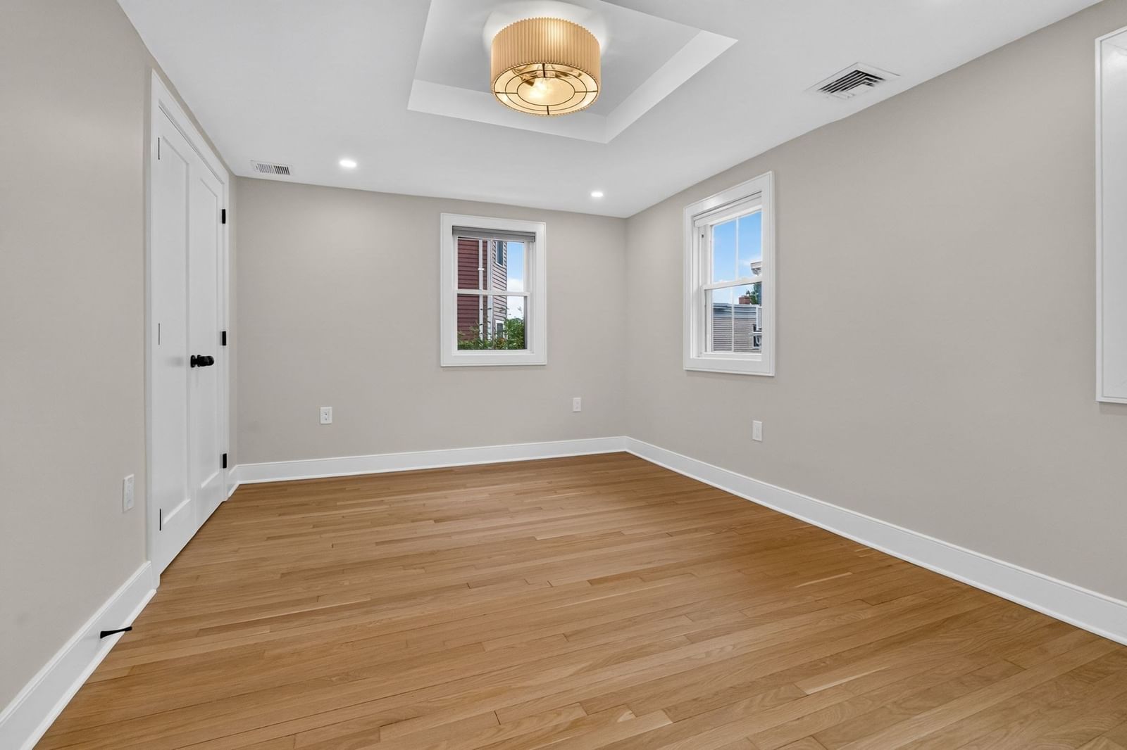 95 Parkton Boston — Photo 17 of 39