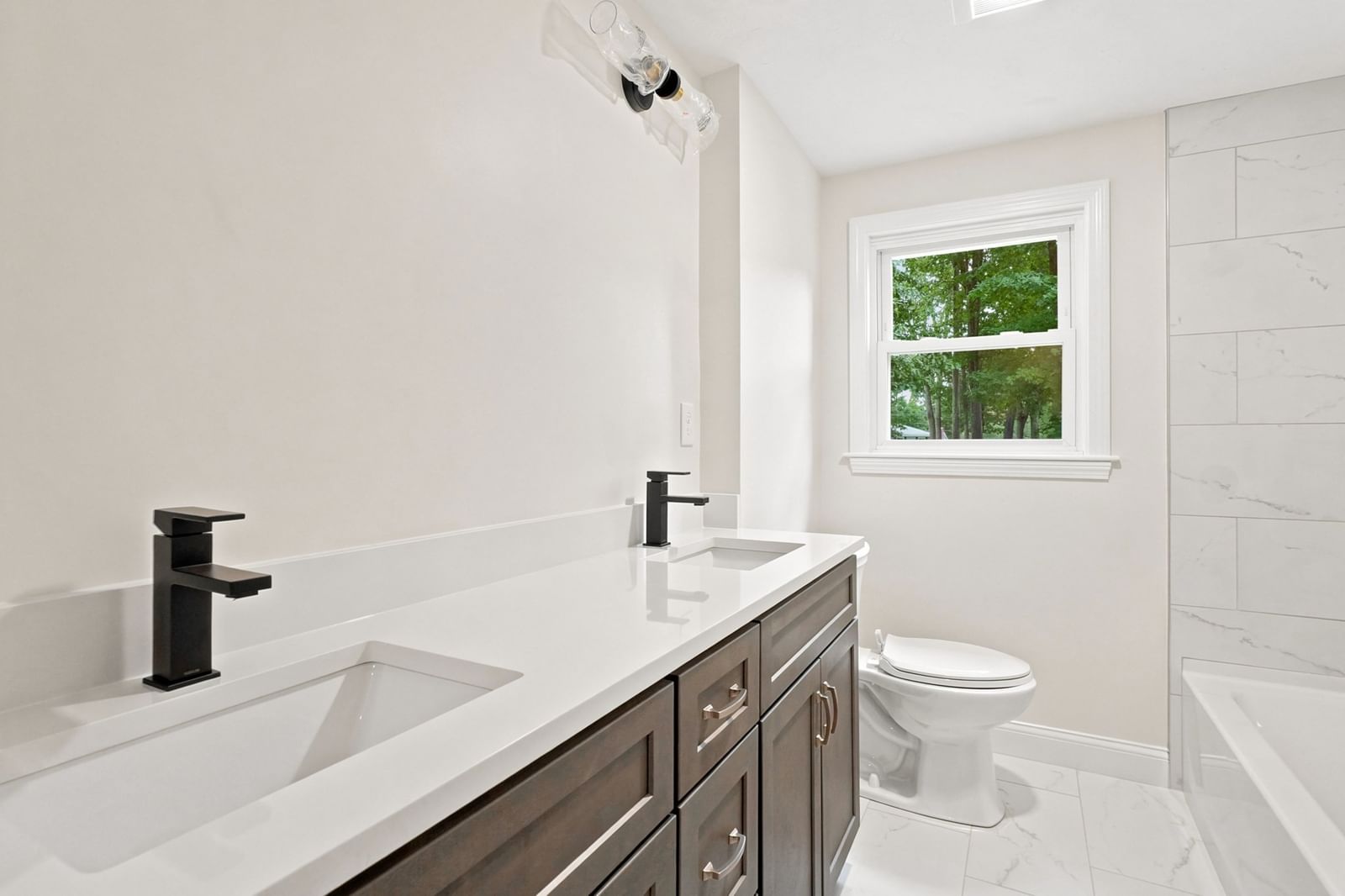 41 Marron Ave Stoughton — Photo 20 of 31