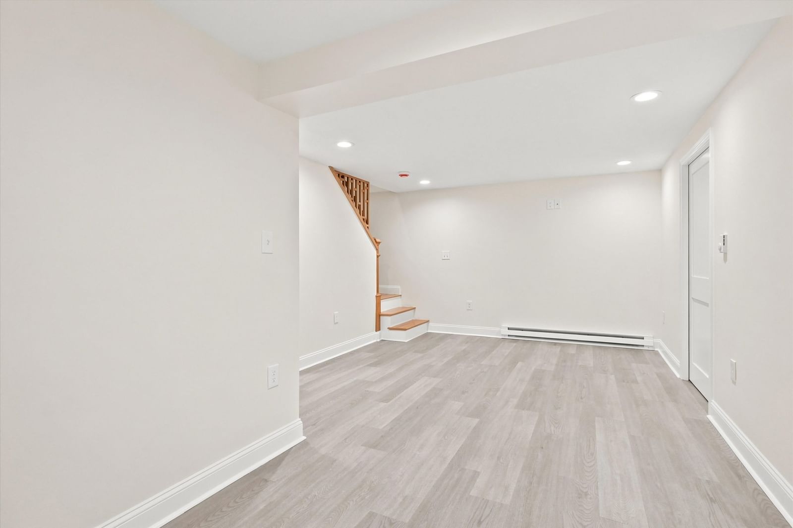 41 Marron Ave Stoughton — Photo 23 of 31